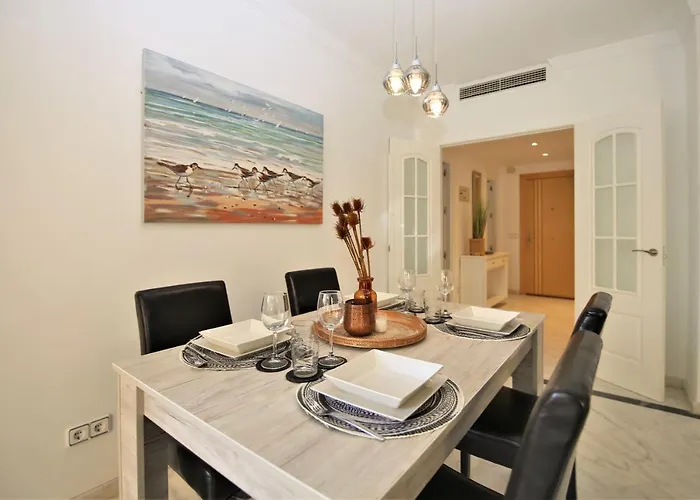 Port Sol * 埃斯特波纳